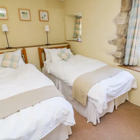 Holiday home Rose Skipton